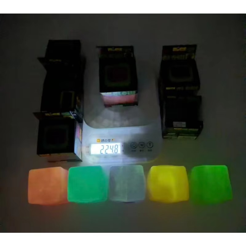 Nouveau cube Schylling Needoh, - Fidget Cube Original avis et prix